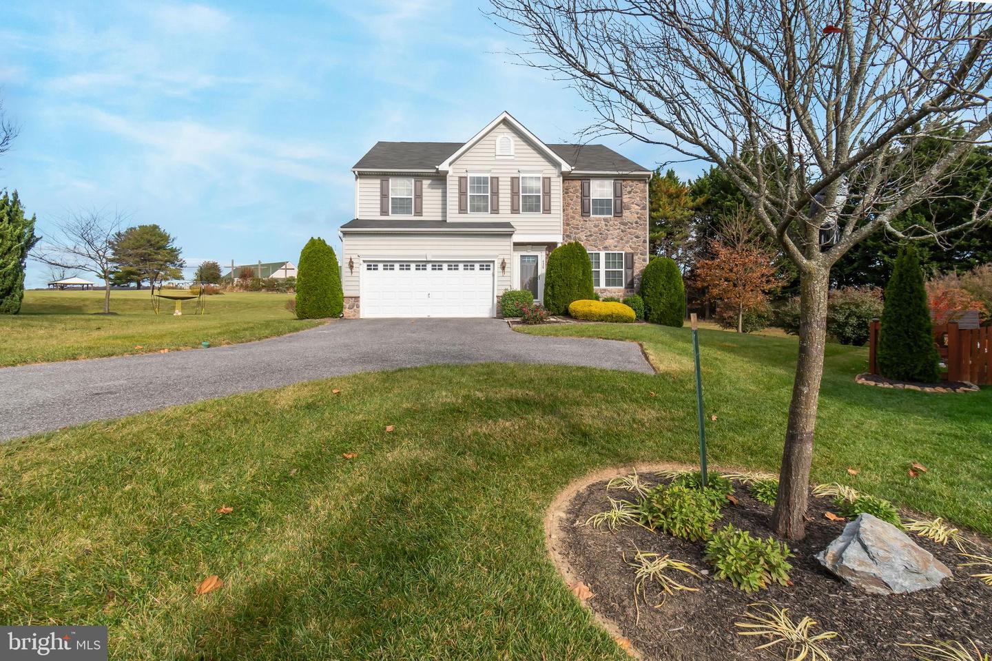 620 UPPER FIELD CIR,WESTMINSTER,MD,21158,CARROLL - MDCR2023928