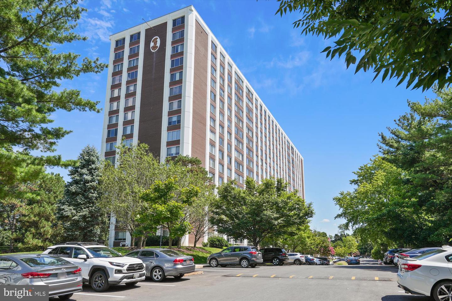 11801 ROCKVILLE PIK #608,ROCKVILLE,MD,20852,MONTGOMERY - MDMC2158812