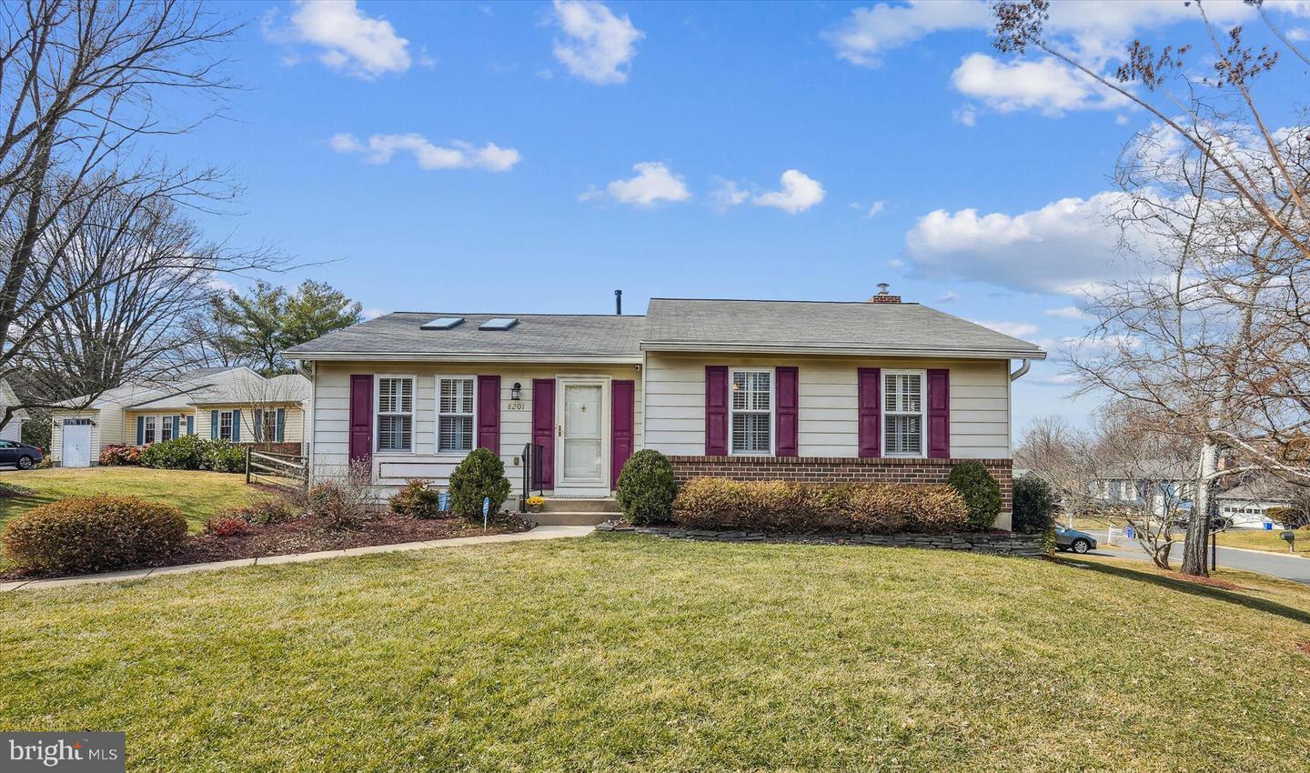 8201 EVERBLOOM CT,GAITHERSBURG,MD,20879,MONTGOMERY - MDMC2163114