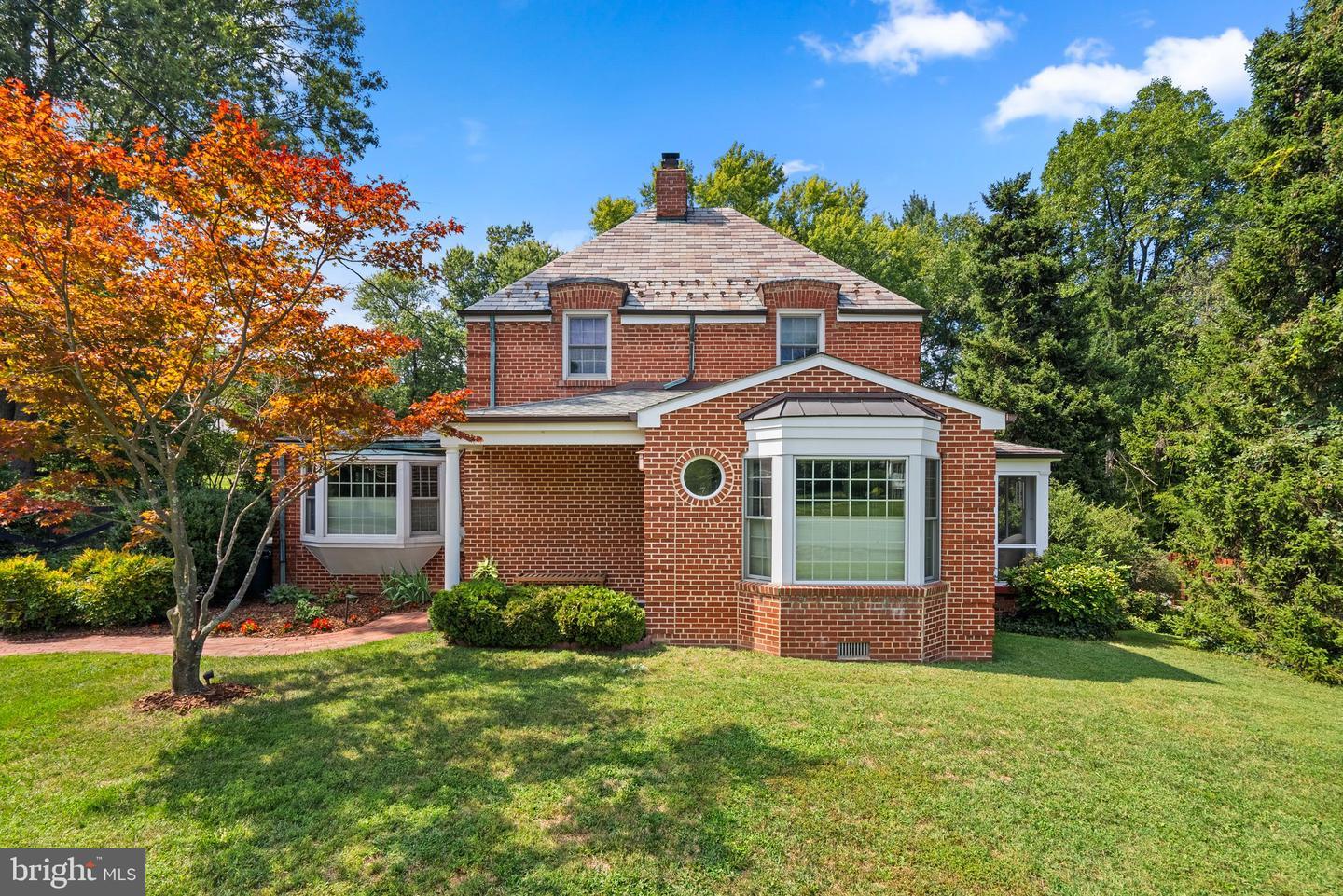 1616 OVERLOOK DR,SILVER SPRING,MD,20903,MONTGOMERY - MDMC2163532