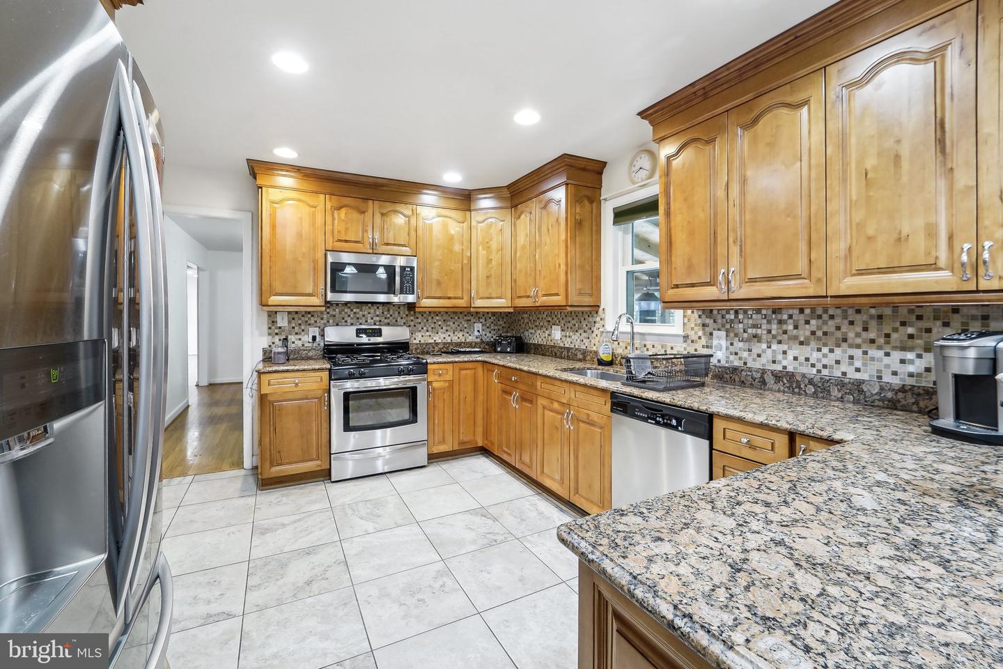 15516 TIERRA DR,SILVER SPRING,MD,20906,MONTGOMERY - MDMC2166778