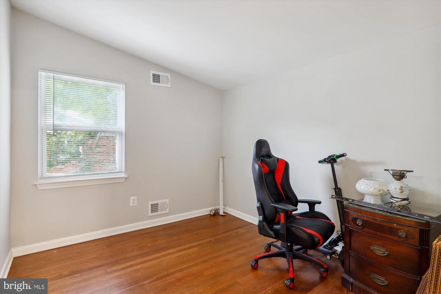 11518 CHARLTON DR,SILVER SPRING,MD,20902,MONTGOMERY - MDMC2167284