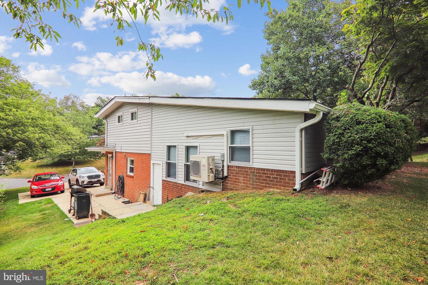 11518 CHARLTON DR,SILVER SPRING,MD,20902,MONTGOMERY - MDMC2167284