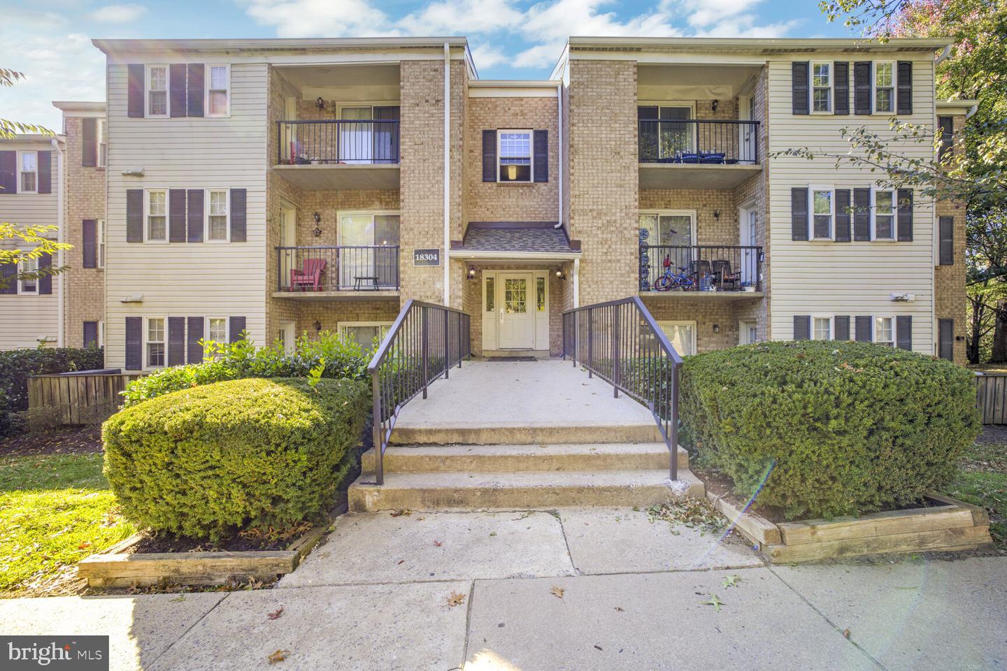 18304 STREAMSIDE DR #101,GAITHERSBURG,MD,20879,MONTGOMERY - MDMC2167584