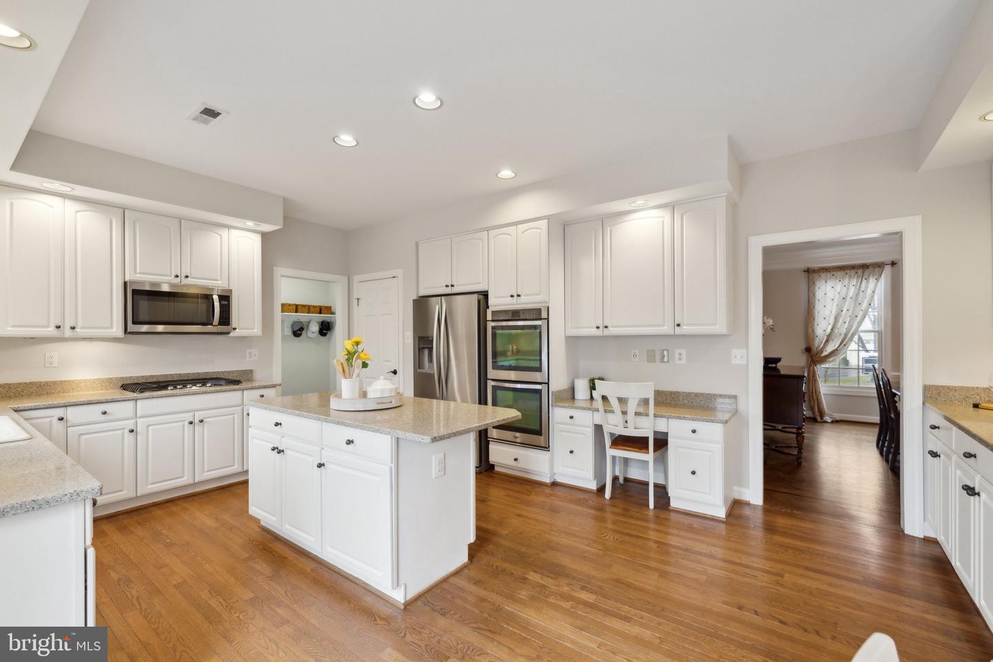 17819 CRICKET HILL DR,GERMANTOWN,MD,20874,MONTGOMERY - MDMC2168142