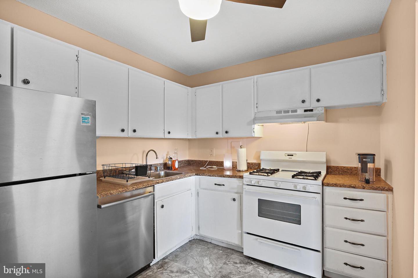 1121 UNIVERSITY BLVD W #407-B,SILVER SPRING,MD,20902,MONTGOMERY - MDMC2168336