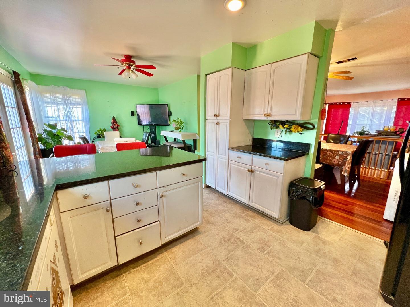 18574 CHERRY LAUREL LN,GAITHERSBURG,MD,20879,MONTGOMERY - MDMC2168494